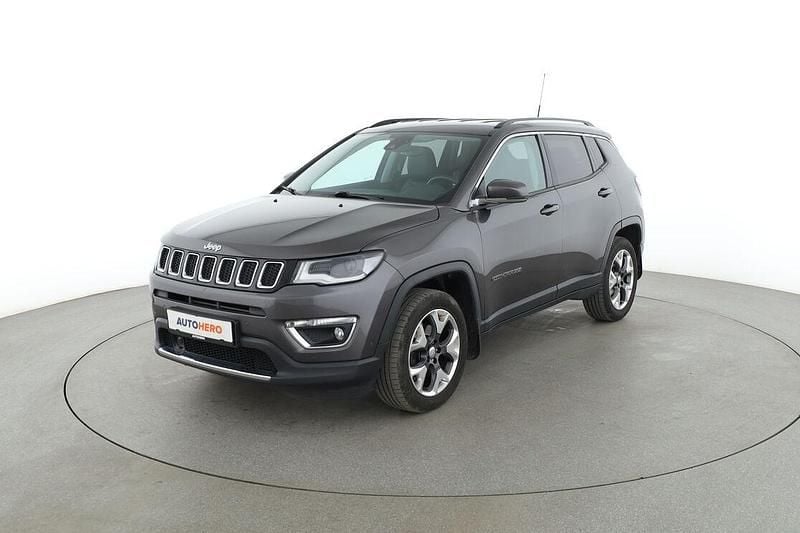 Grau Gebraucht 2019 Jeep Compass Limited SUV | 18.650 € (Fairer Preis) - Bild 1/3