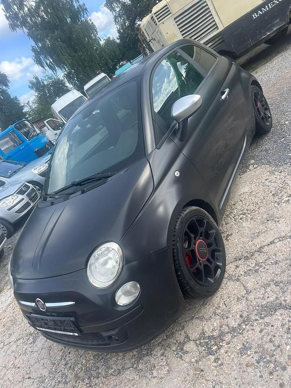 Schwarz Gebraucht 2012 Fiat 500 Cabrio | 6.000 € - Bild 1/4