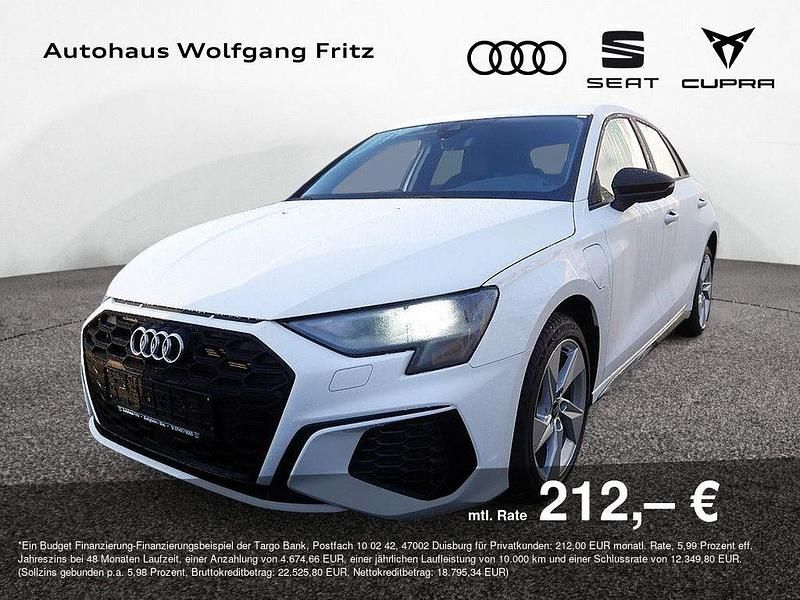 Weiß Gebraucht 2021 Audi A3 Sportback e-tron Sport Limousine | 23.470 € (Fairer Preis) - Bild 1/4