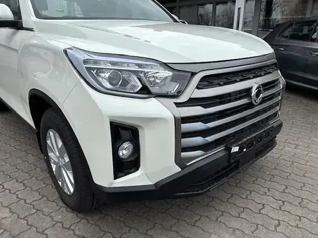Neu KGM Musso 203 PS (149 kW) 2025 Weiß Pickup