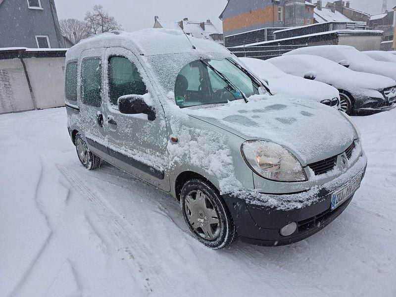 Gebraucht Renault Kangoo Expression 95 PS (69 kW) 2003 Van / Kleinbus