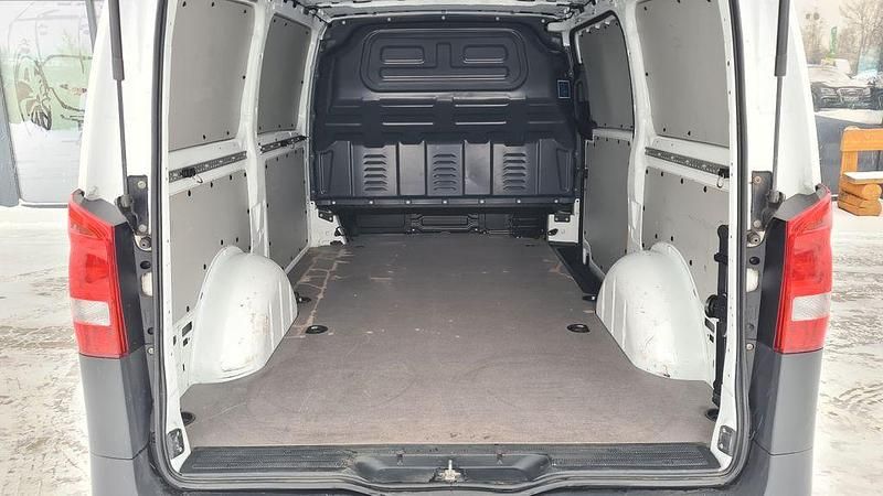 Gebraucht Mercedes Vito 102 PS (75 kW) 2021 Weiß Van