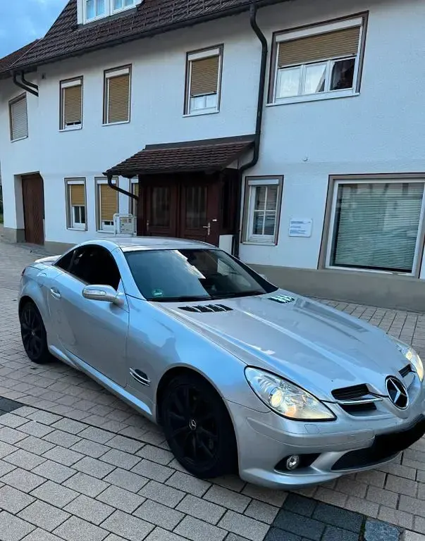 Gebraucht Mercedes SLK350 272 PS (200 kW) 2004 Silber Cabrio
