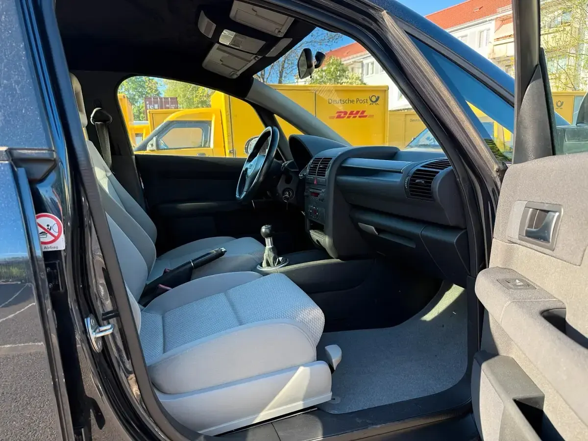 Gebraucht Audi A2 75 PS (55 kW) 2003 Blau Kleinwagen