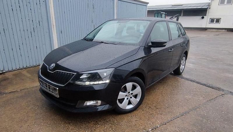 Gebraucht Skoda Fabia 105 PS (77 kW) 2015 Schwarz Kombi