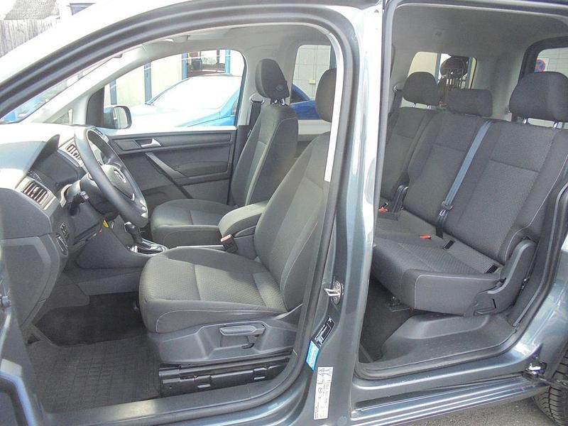 Gebraucht VW Caddy Trendline 125 PS (91 kW) 2016 Grau Van / Kleinbus