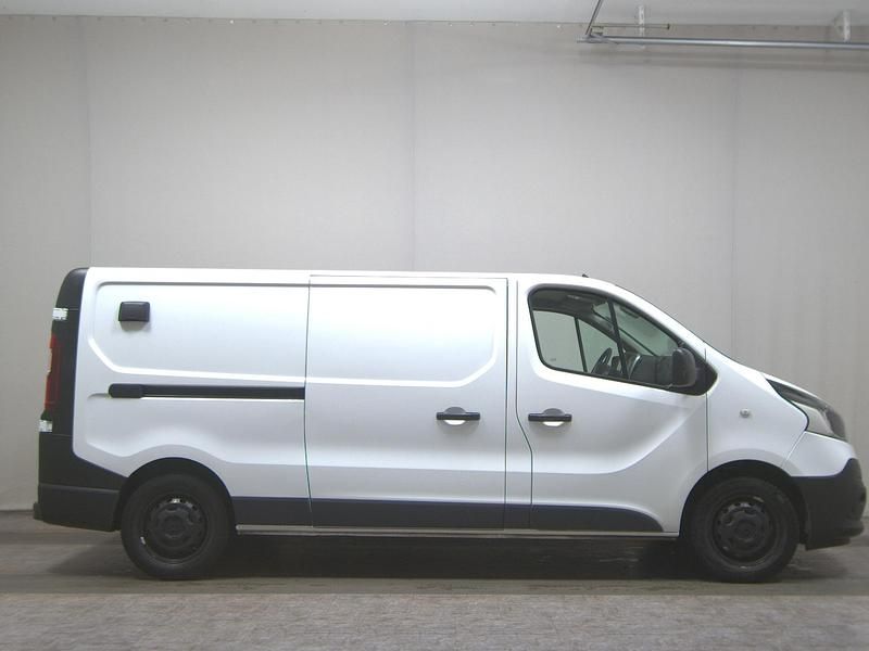 Gletscherweiss Gebraucht 2022 Renault Trafic Van / Kleinbus | 16.480 € (Superpreis) - Bild 1/4