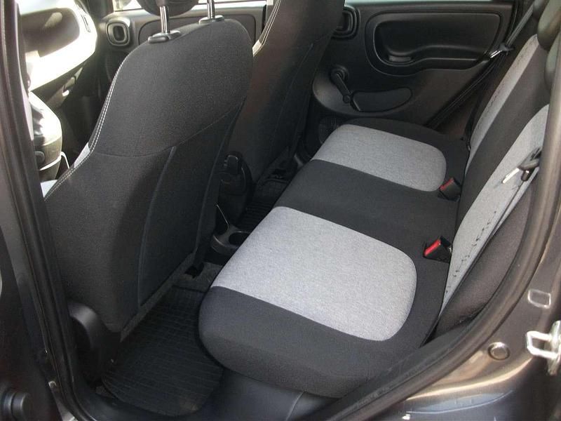 Gebraucht Fiat Panda Lounge 69 PS (50 kW) 2017 (grigio metallizzato)) Kleinwagen