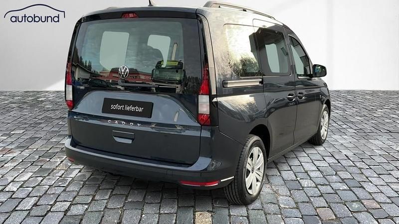 Neu VW Caddy 116 PS (85 kW) 2025 Blau Van / Kleinbus