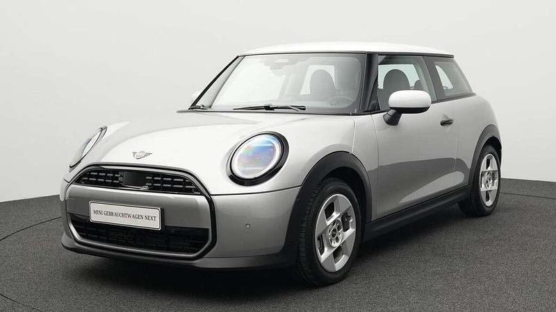 Grau Gebraucht 2024 Mini Cooper Classic Kleinwagen | 23.042 € (Superpreis) - Bild 1/4