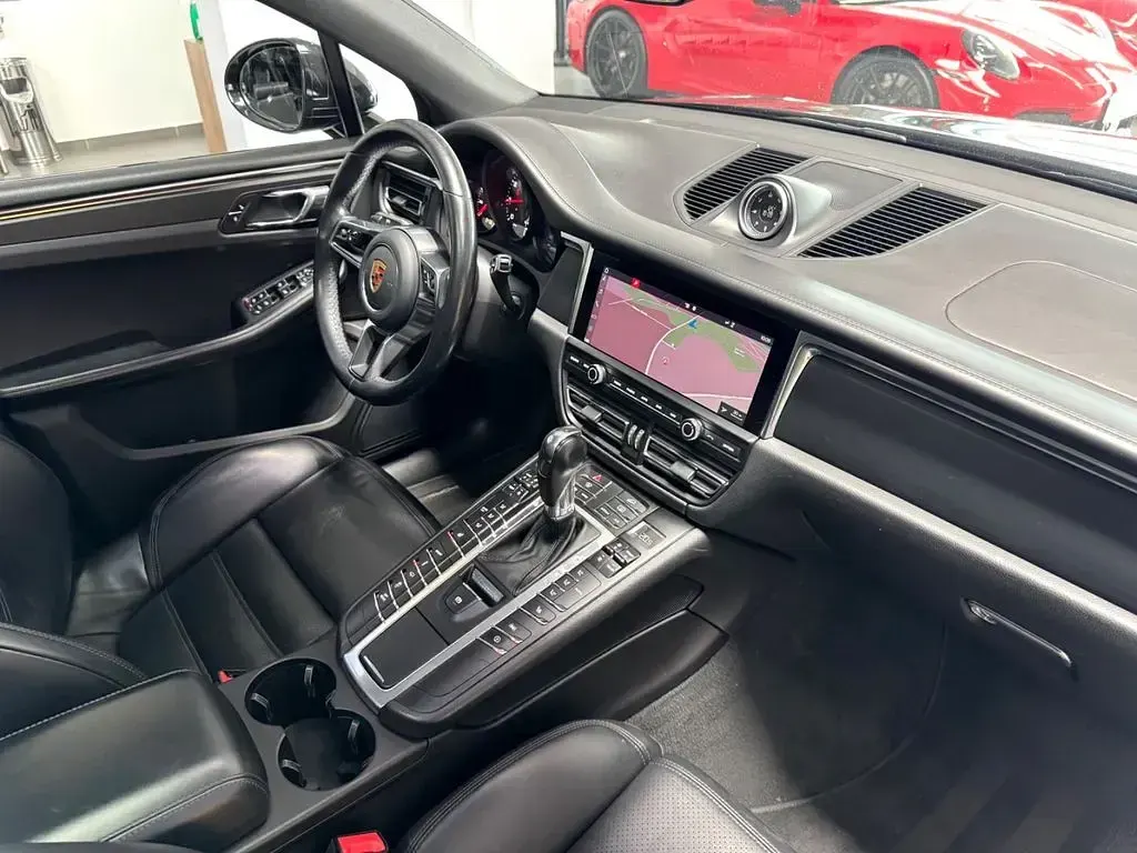 Gebraucht Porsche Macan 245 PS (180 kW) 2019 Schwarz SUV