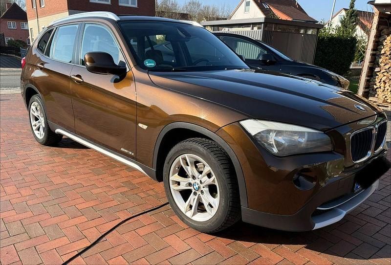 Second-hand BMW X1 143 CP (105 kW) 2012 Maro SUV