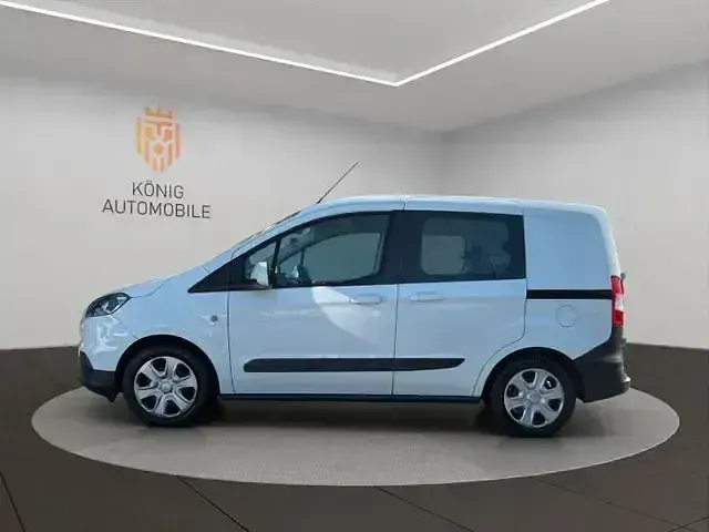 Gebraucht Ford Transit Trend 75 PS (55 kW) 2019 Weiß Van