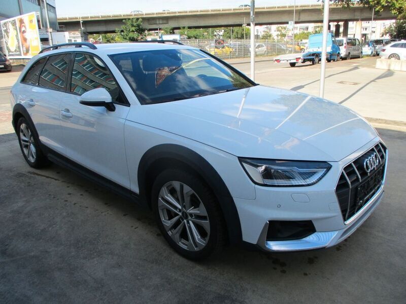 Gebraucht Audi A4 Allroad Sport 286 PS (210 kW) 2021 Gletscherweiß metallic Kombi