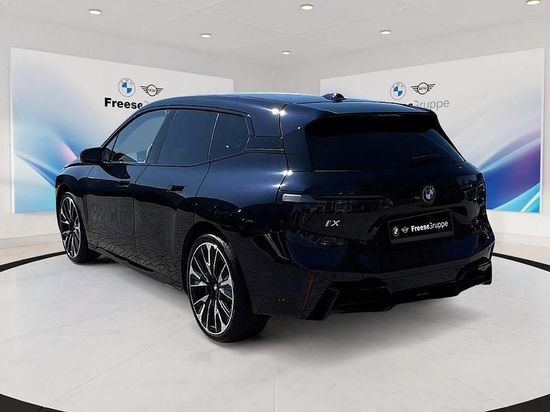 Neu BMW iX M Sport 300 kW (408 PS) 2025 Schwarz SUV