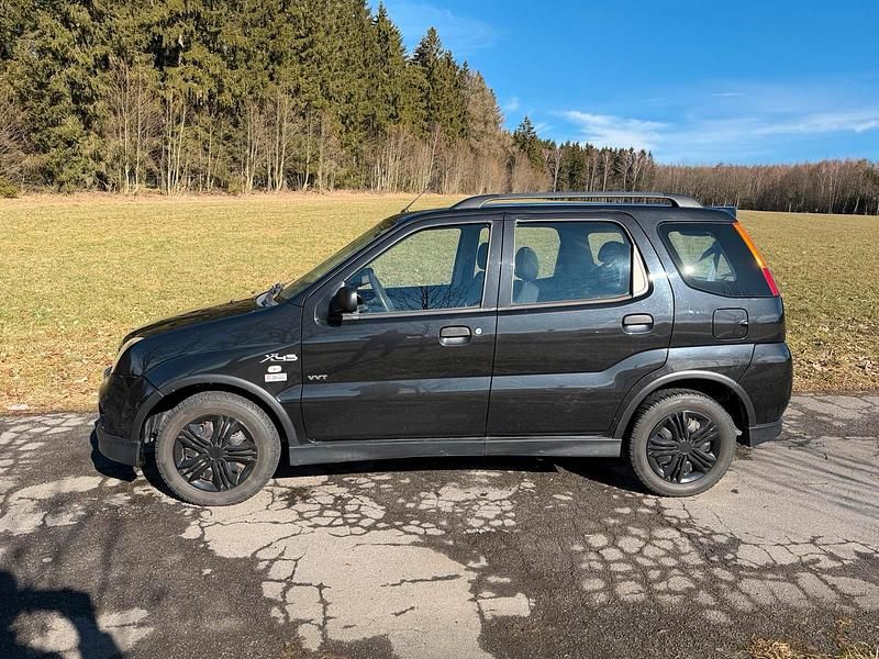 Gebraucht Suzuki Ignis 95 PS (69 kW) 2008 Schwarz Kleinwagen