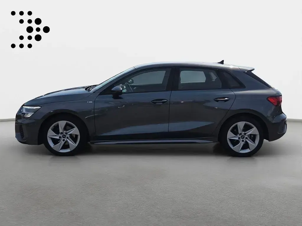 Gebraucht Audi A3 S-Line 150 PS (110 kW) 2023 Daytonagrau perleffekt Limousine
