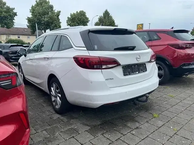 Gebraucht Opel Astra Elegance 131 PS (96 kW) 2019 Schneeweiss Kombi
