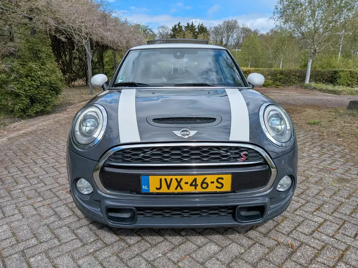 Gebraucht Mini Cooper SD Chili 170 PS (125 kW) 2015 Grau Kleinwagen