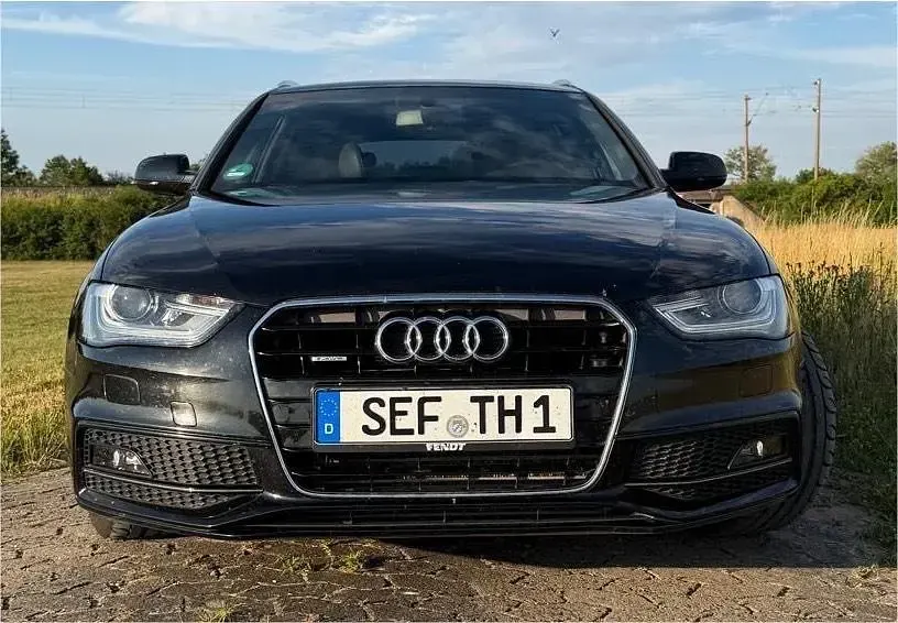 Gebraucht Audi A4 S-Line 177 PS (130 kW) 2014 Schwarz Kombi