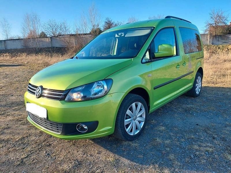 Gebraucht VW Caddy 140 PS (102 kW) 2014 Grün Van / Kleinbus