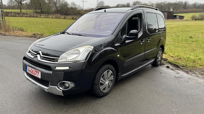 Gebraucht Citroën Berlingo 120 PS (88 kW) 2012 Schwarz Van / Kleinbus
