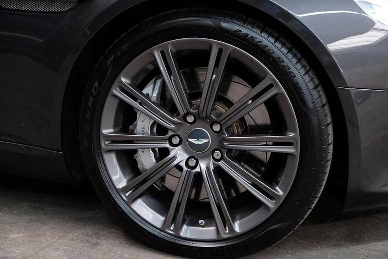 Gebraucht Aston Martin Rapide 476 PS (350 kW) 2010 Grau Limousine