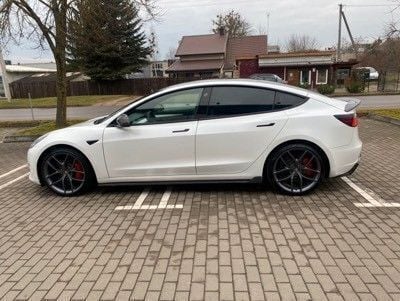 Weiß Gebraucht 2022 Tesla Model 3 Performance Limousine | 27.000 € (Superpreis) - Bild 1/4