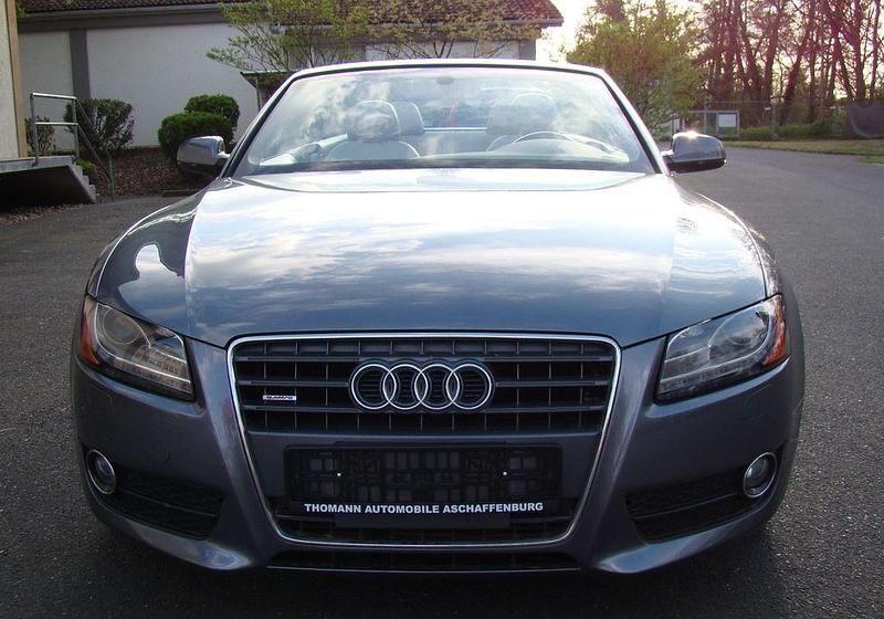 Gebraucht Audi A5 Cabriolet Sport 211 PS (155 kW) 2012 Grau Cabrio