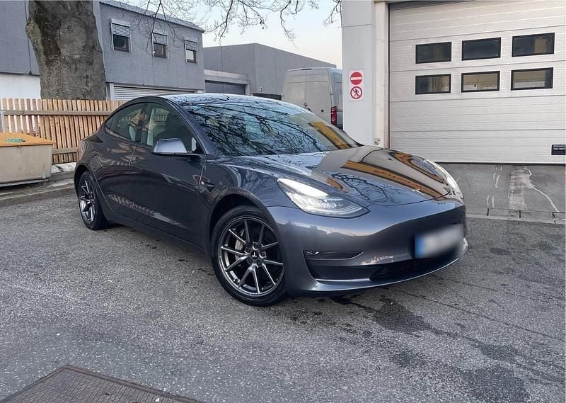 Gebraucht Tesla Model 3 Long Range AWD 366 kW (498 PS) 2019 Grau Limousine