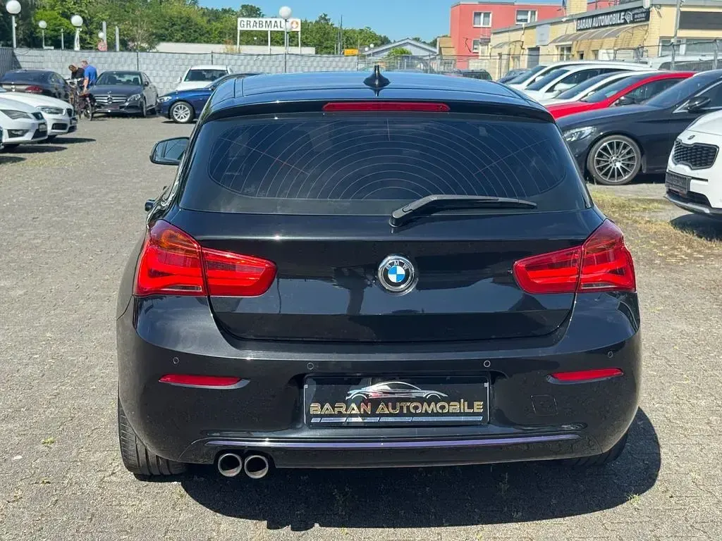 Gebraucht BMW 120 Sport Line 190 PS (139 kW) 2016 Schwarz Kleinwagen