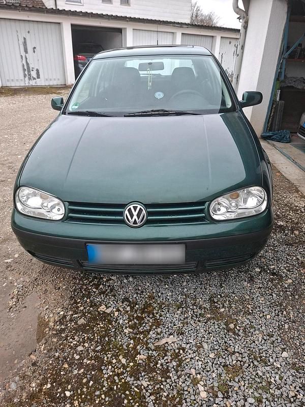 Gebraucht VW Golf III 75 PS (55 kW) 1998 Grün Kleinwagen