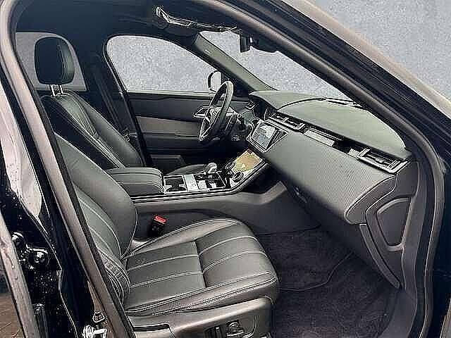 Gebraucht Land Rover Range Rover Velar SE Dynamic 206 PS (151 kW) 2023 Santorini black SUV