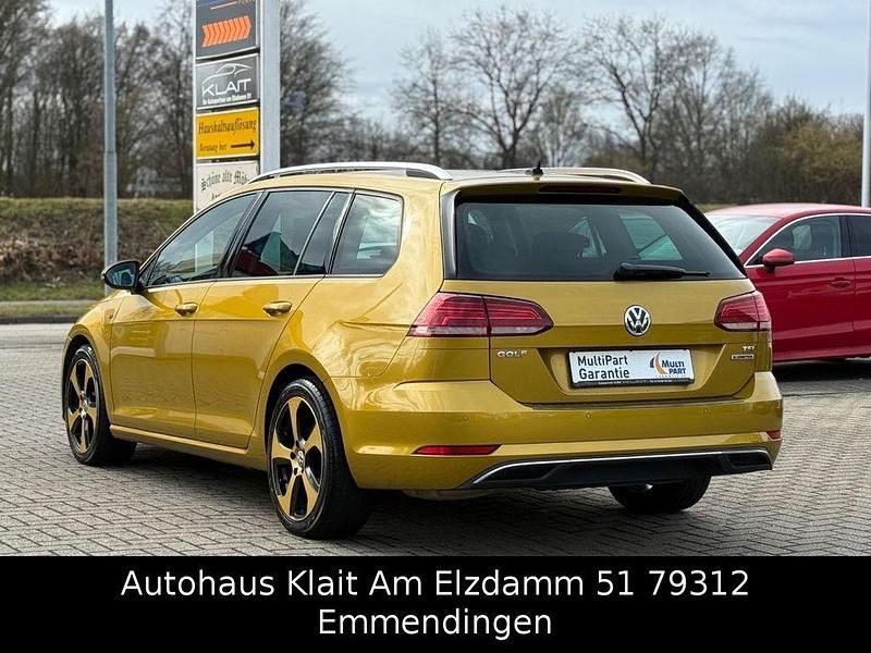 Gebraucht VW Golf VII Join 131 PS (96 kW) 2018 Gelb Kombi
