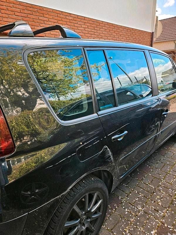 Usado Renault Espace 150 HP (110 kW) 2009 Preto Monovolume