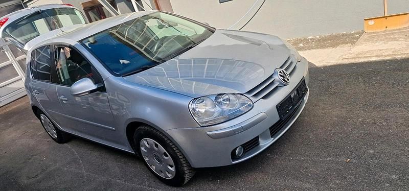 Gebraucht VW Golf 116 PS (85 kW) 2006 Silber Coupé
