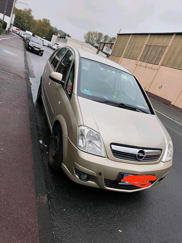 Gold Gebraucht 2006 Opel Meriva Van / Kleinbus | 580 € (Superpreis) - Bild 1/4