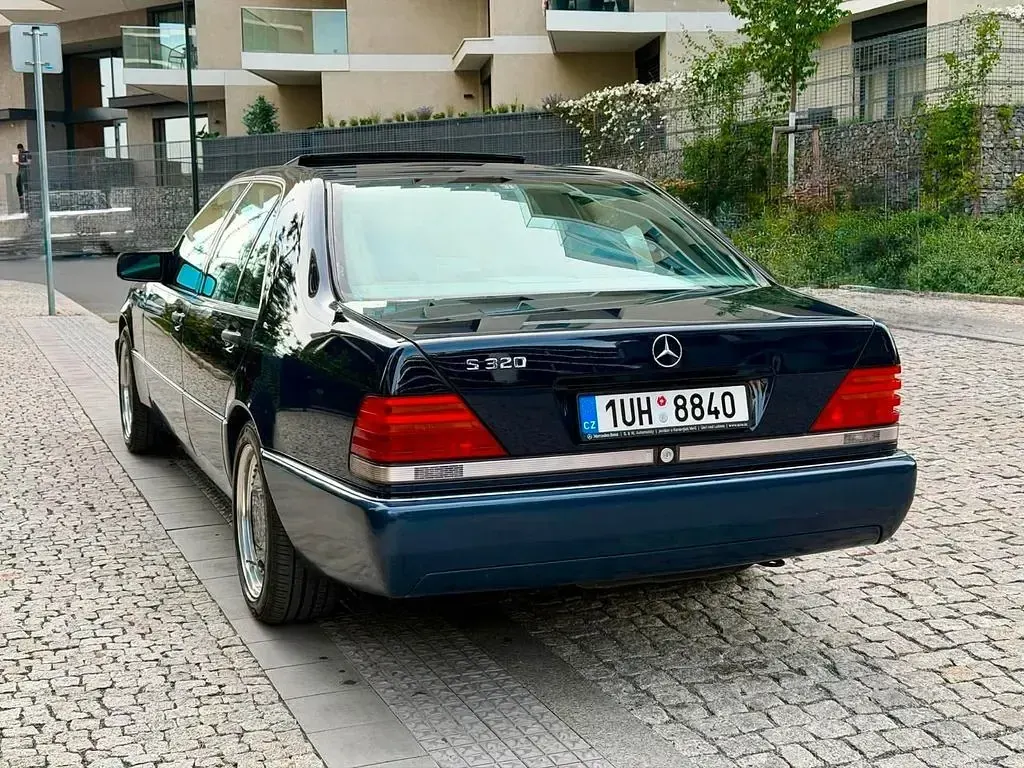 Gebraucht Mercedes S320 231 PS (169 kW) 1993 Blau Limousine