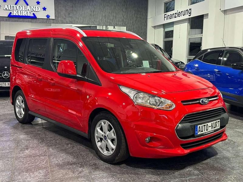 Gebraucht Ford Tourneo Connect Titanium 101 PS (74 kW) 2015 Race red Van / Kleinbus