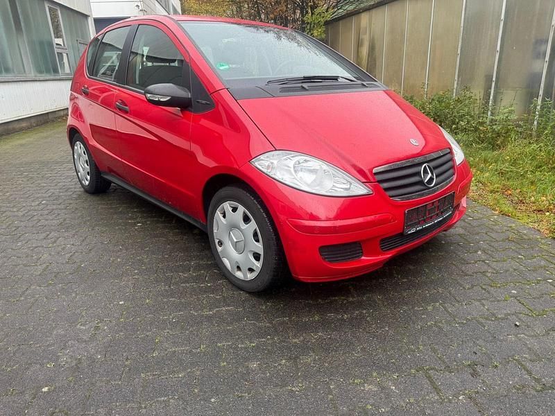 Rot Gebraucht 2005 Mercedes A200 Limousine | 4.450 € (Fairer Preis) - Bild 1/4