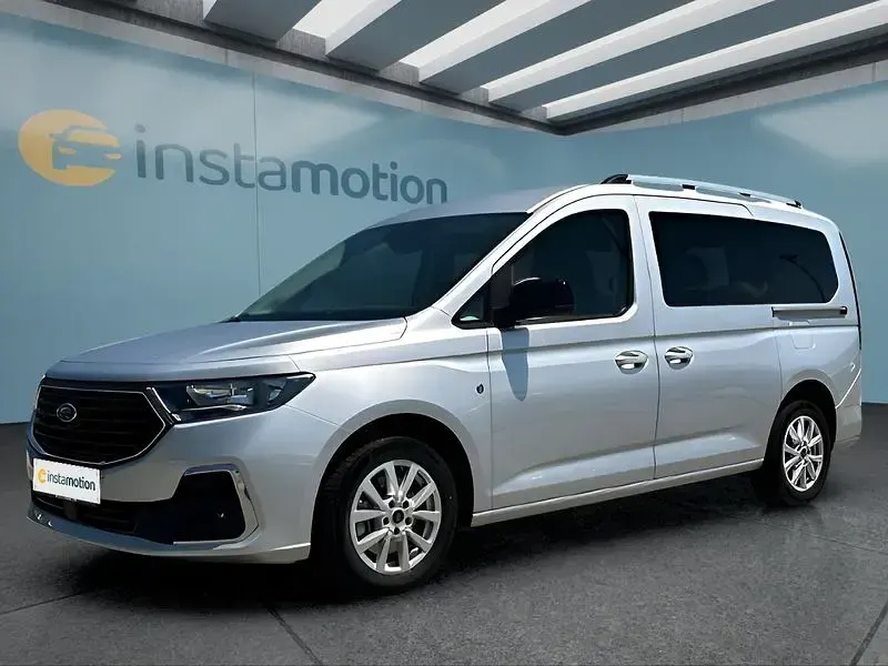 Gebraucht Ford Tourneo 122 PS (89 kW) 2024 Van / Kleinbus