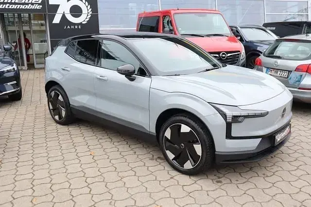 Gebraucht Volvo EX30 Plus 200 kW (272 PS) 2025 Grau SUV