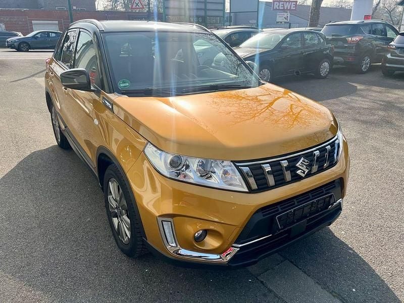 Gebraucht Suzuki Vitara Comfort 111 PS (81 kW) 2019 Gold SUV