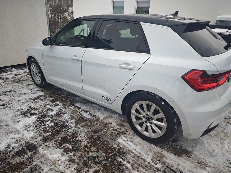 Gebraucht Audi A1 Sportback Sport 95 PS (69 kW) 2021 Weiß Kleinwagen