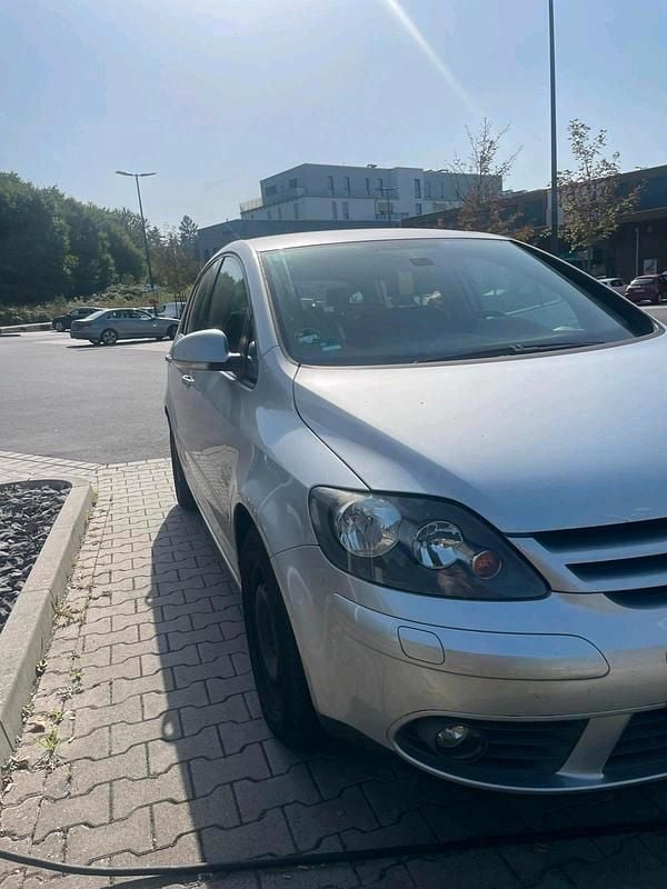Silber Gebraucht 2008 VW Golf Plus Cross Van / Kleinbus | 1.500 € (Superpreis) - Bild 1/4