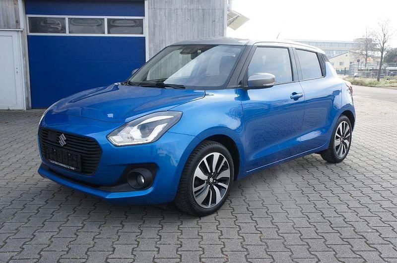 Gebraucht Suzuki Swift Comfort+ 111 PS (81 kW) 2018 Blau Limousine