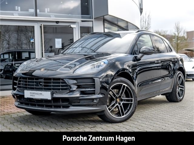 Schwarz Gebraucht 2019 Porsche Macan SUV | 49.900 € (Etwas zu teuer) - Bild 1/4