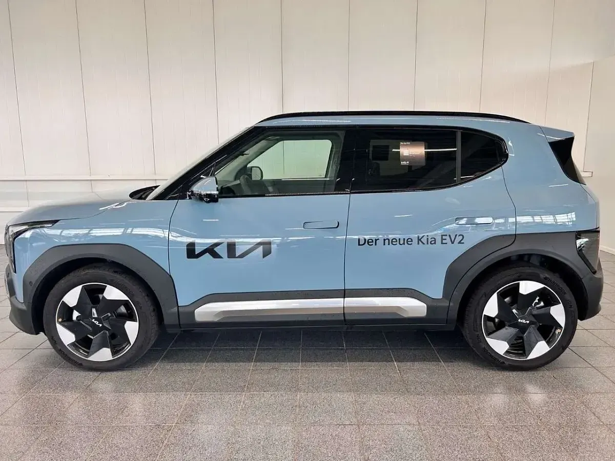 Gebraucht Kia EV2 Earth 108 kW (147 PS) 2026 (ebu) frostblau SUV