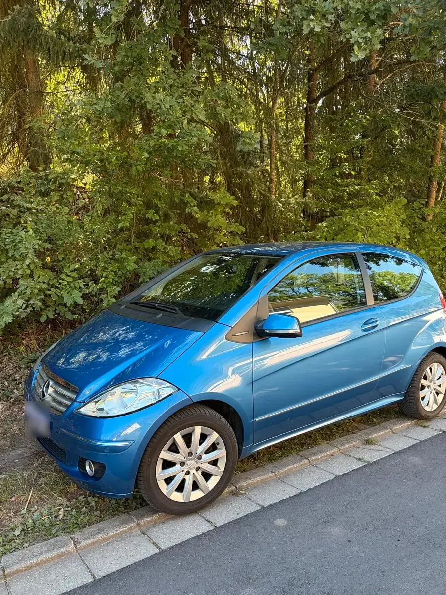 Gebraucht Mercedes A200 Elegance 136 PS (100 kW) 2008 Blau Kleinwagen