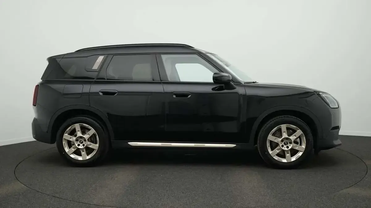 Gebraucht Mini Countryman Favoured 170 PS (125 kW) 2025 Schwarz SUV